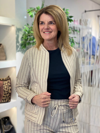 Mi Piace Travelstof Bomber Jack 202463 classic stripe latte