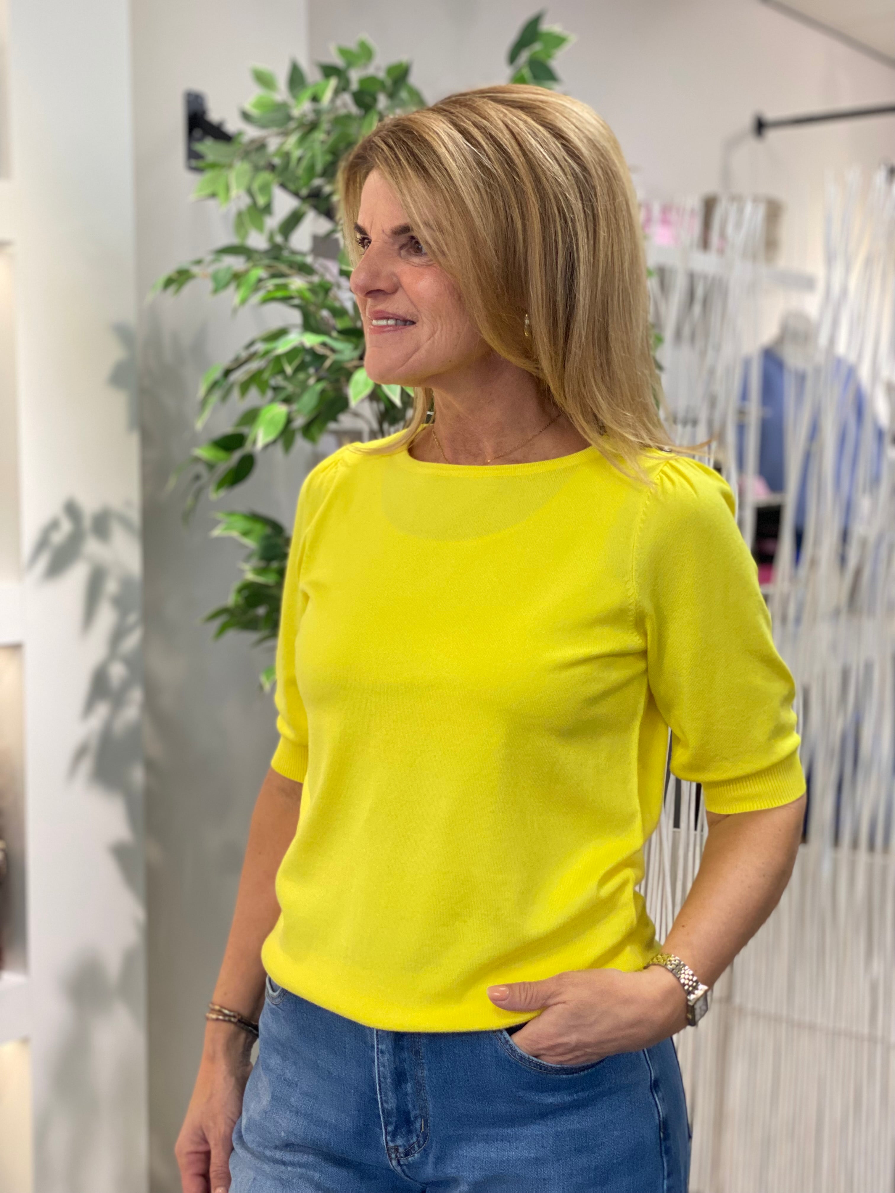 NED Dhalia 1/2 SS Top vibrant yellow