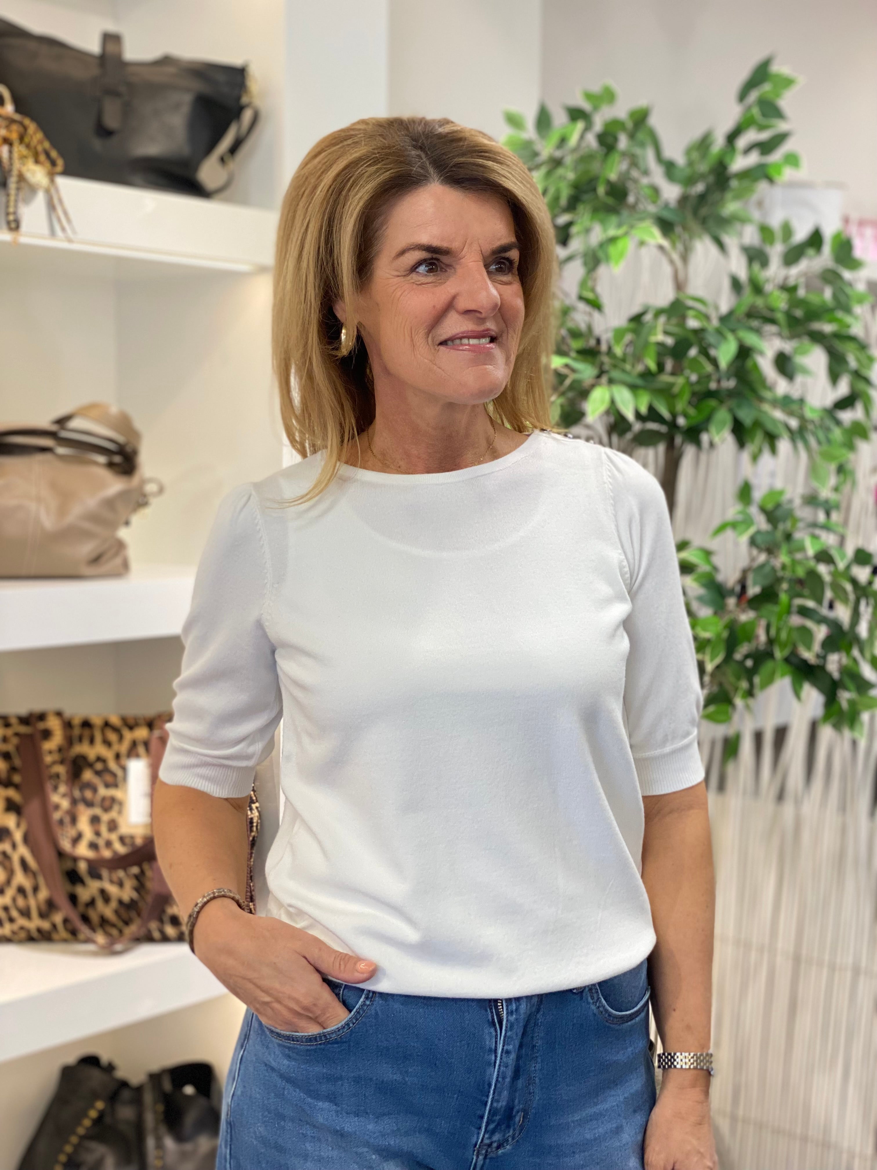 NED Dhalia 1/2 SS Top optical white