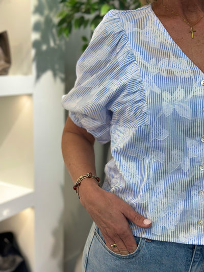 Red Button Blouse Balloonsleeve Stripe & Flower blue