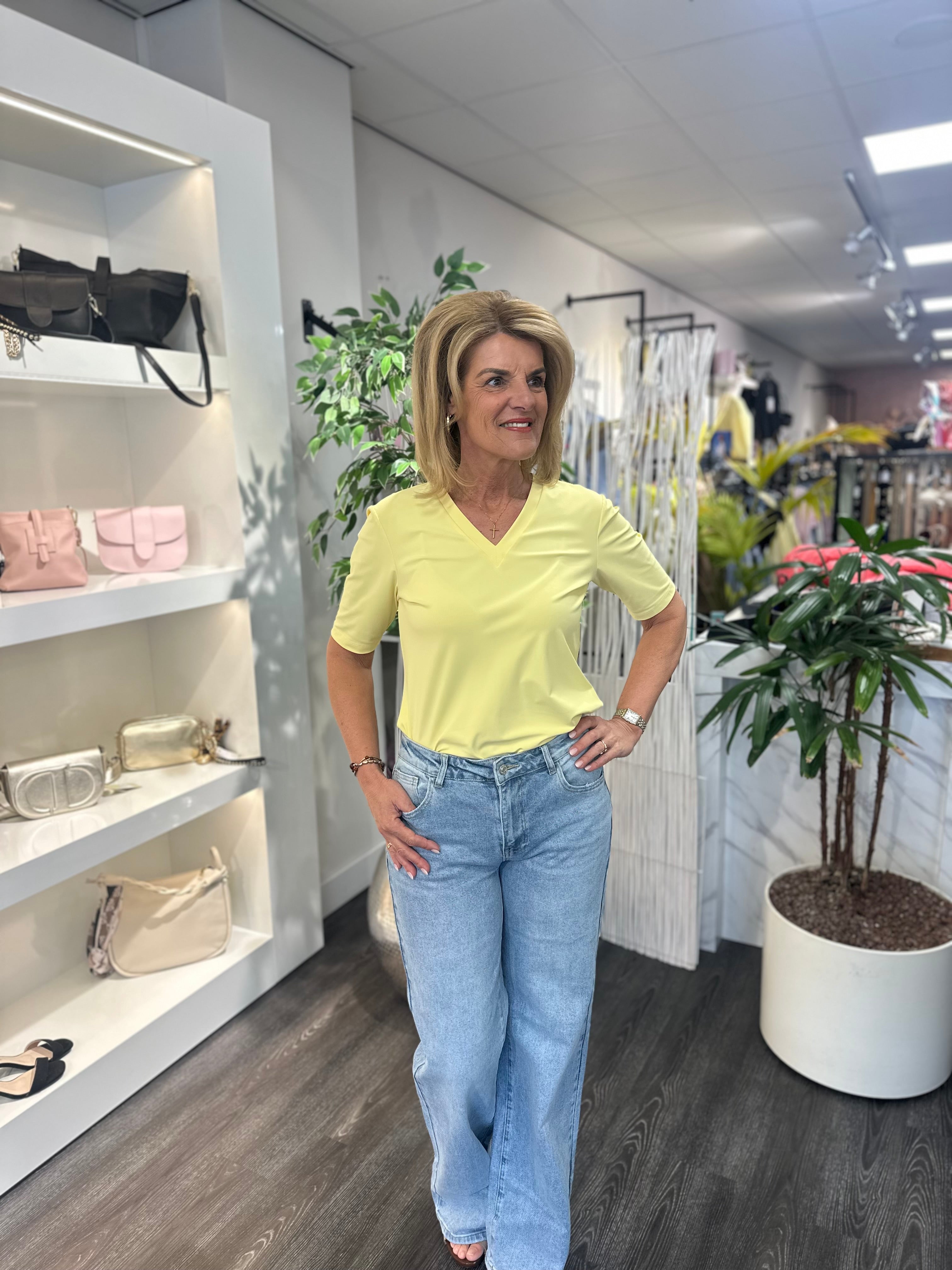 Mi Piace Travelstof Top V-Hals 202271 lemon yellow