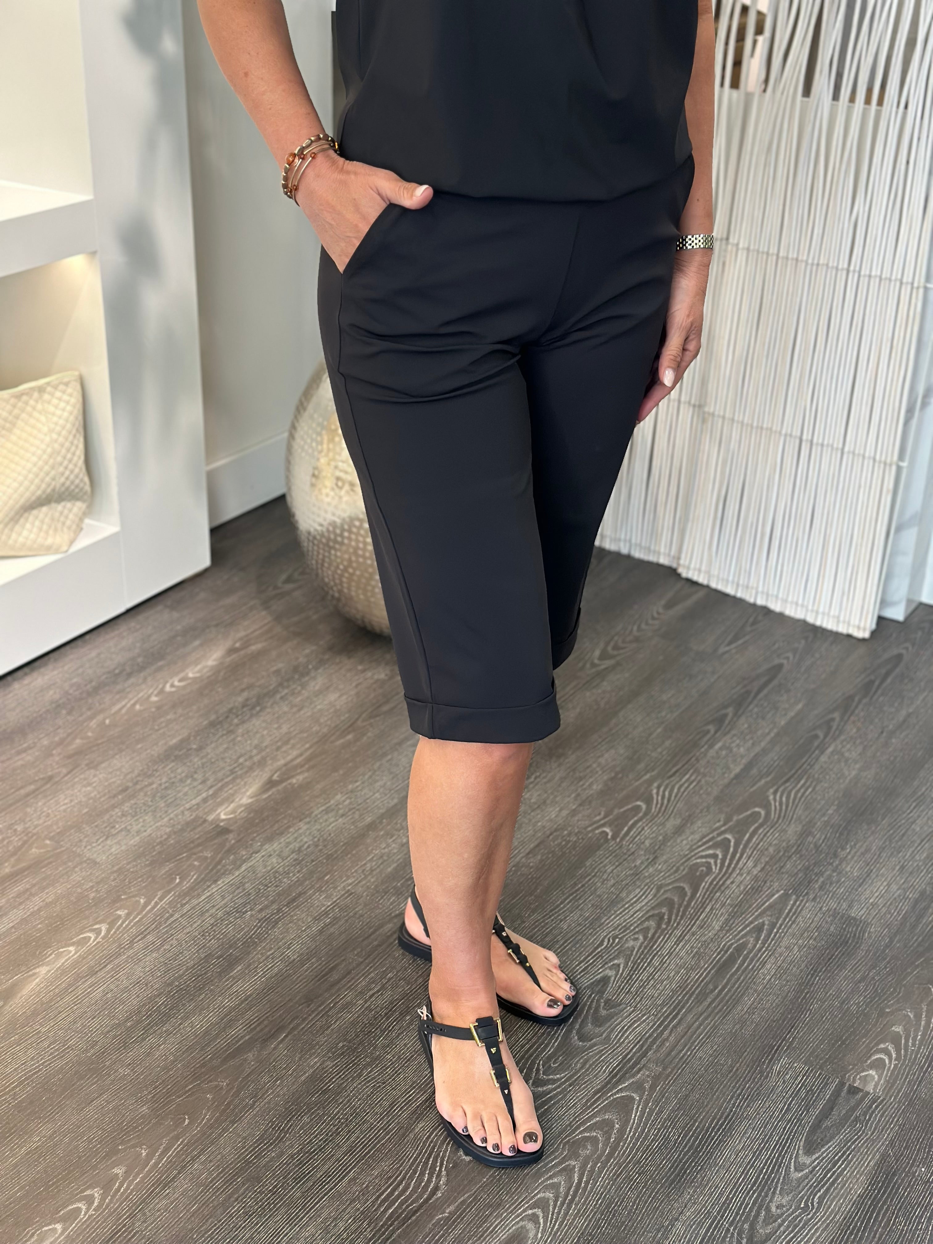 Mi Piace Travel Bermuda Overknee Broek 202817 zwart