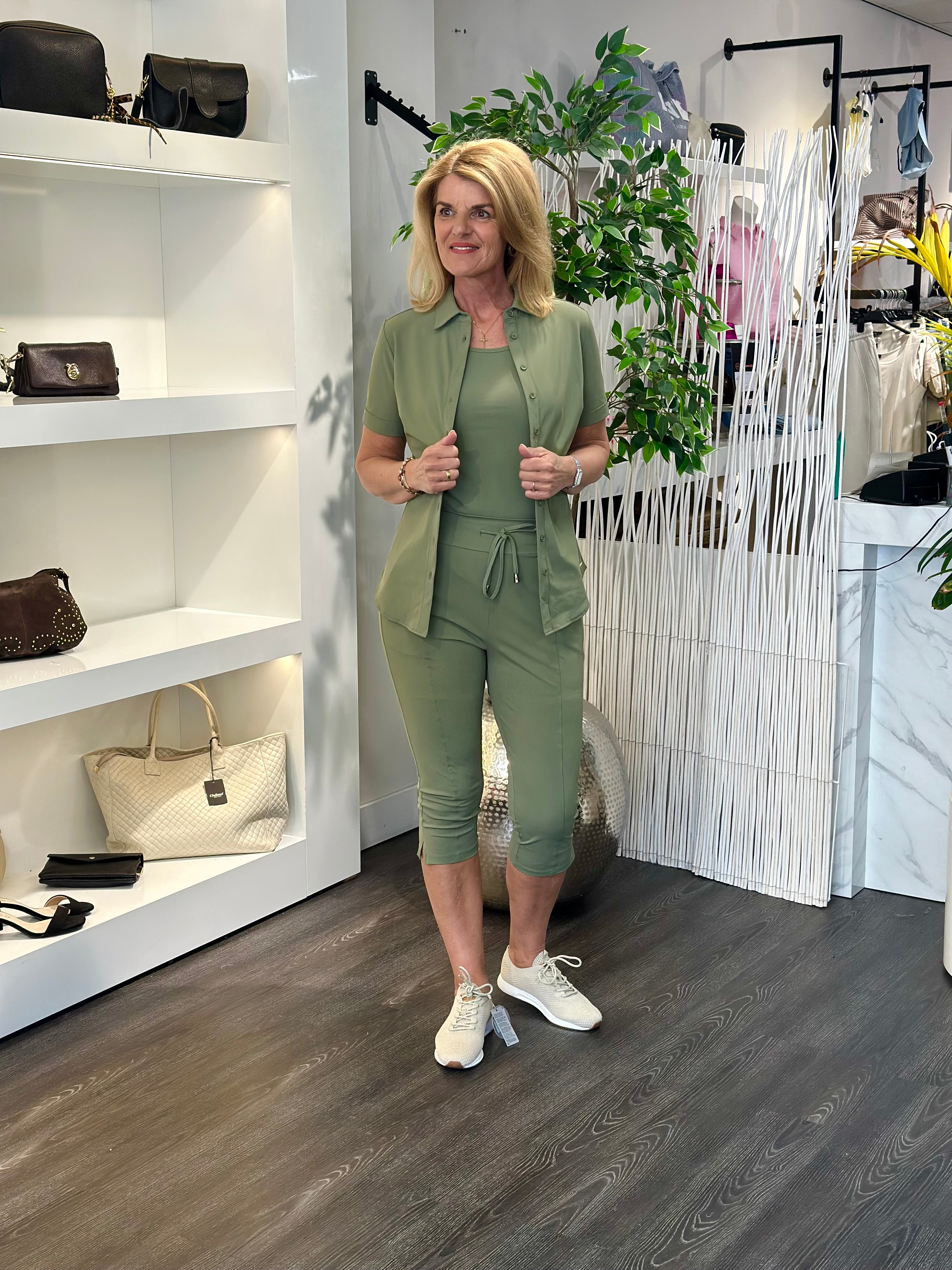 Mi Piace Travelstof Blouse Korte Mouw 202031 olive