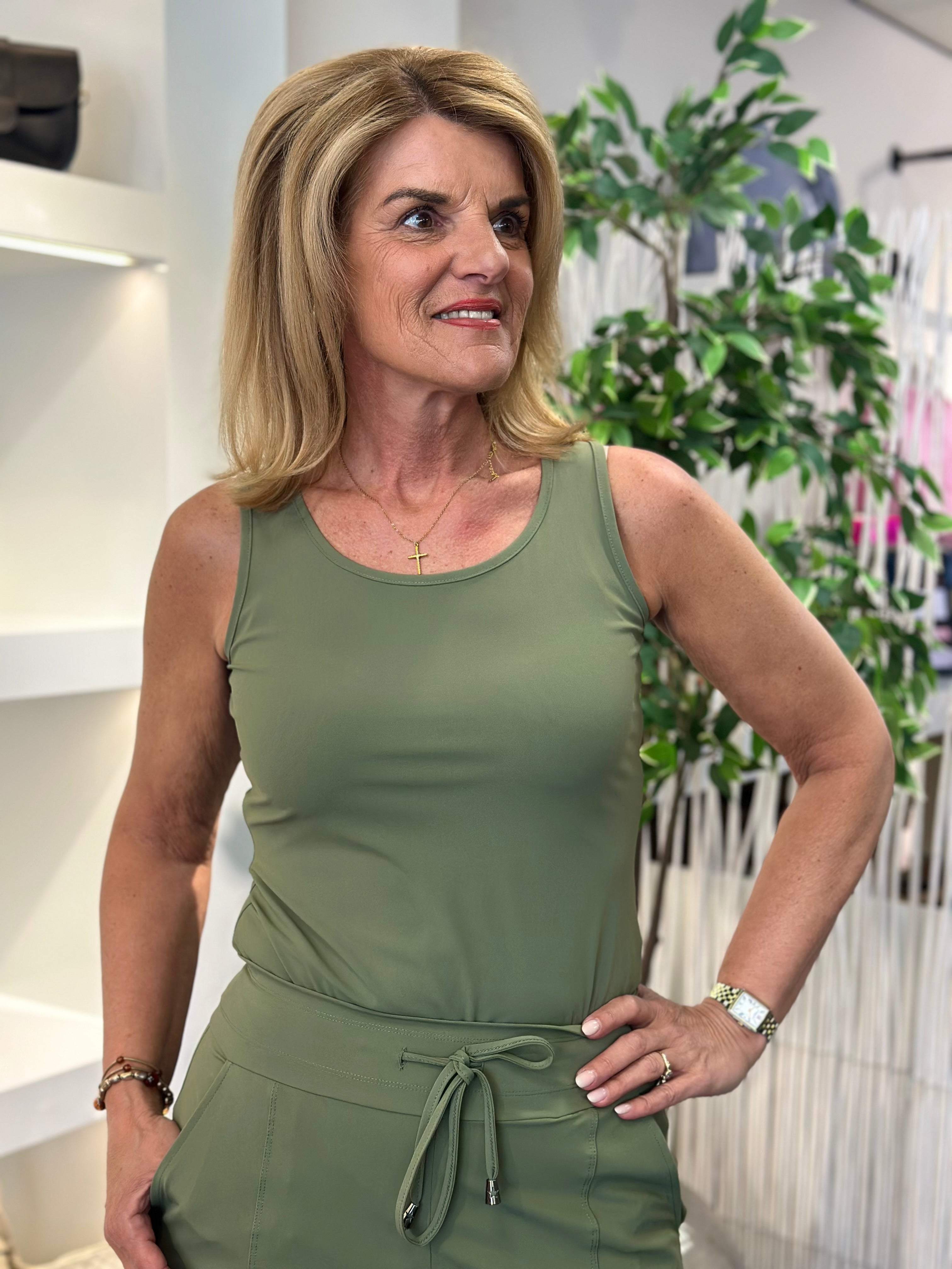 Mi Piace Travelstof Top 202027 olive
