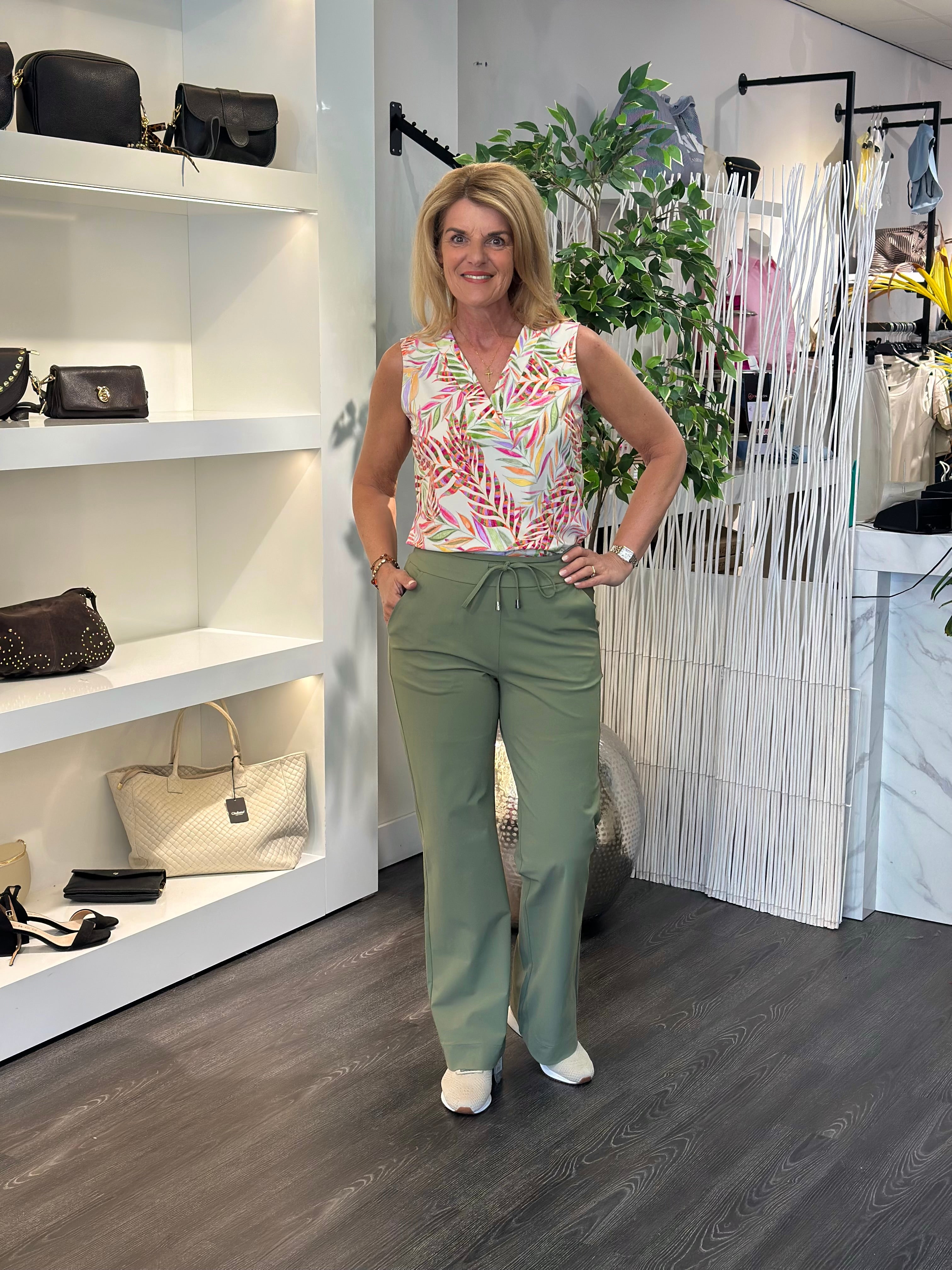 Mi Piace Travelbroek Recht Model 202089 olive