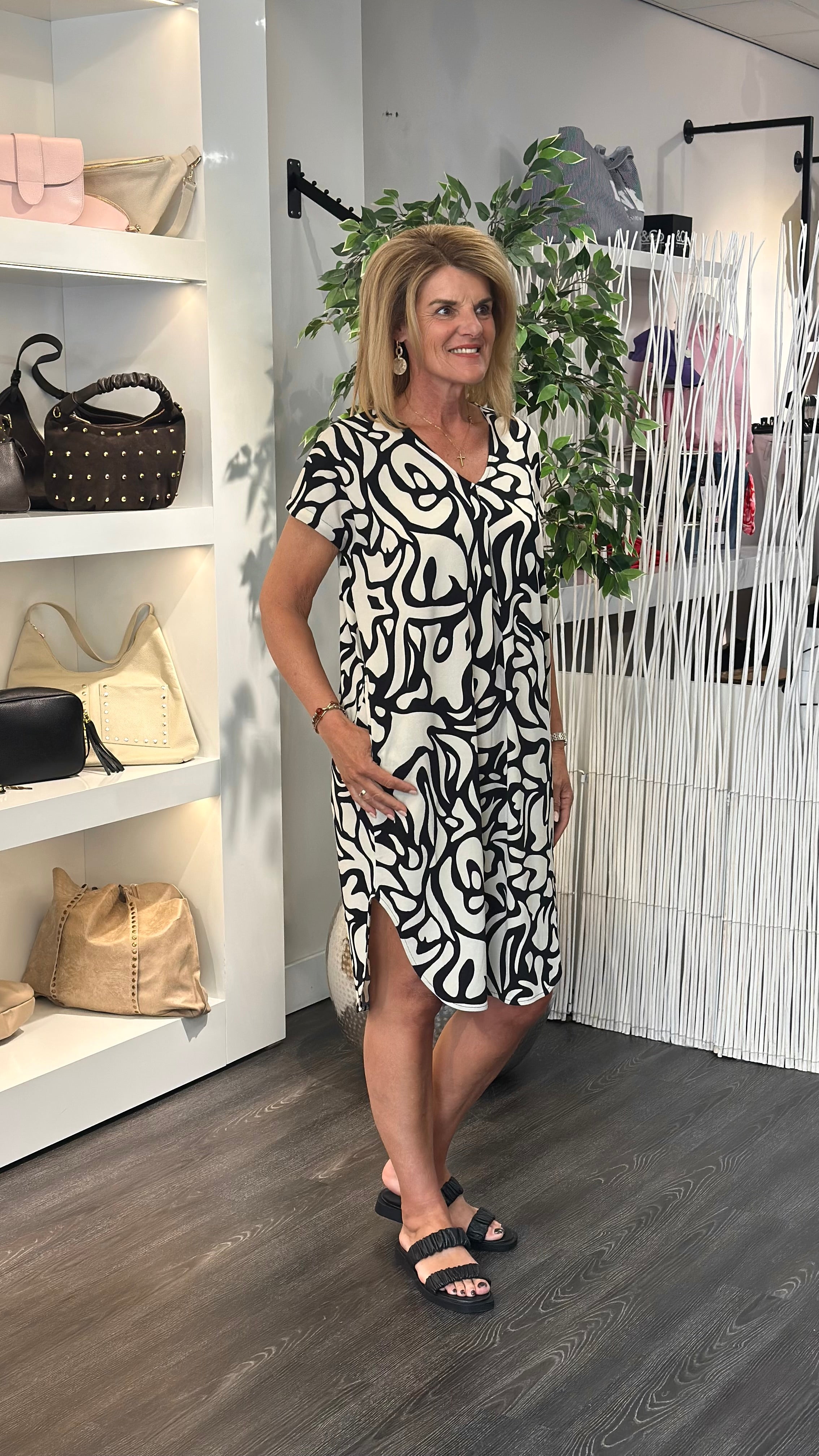 Freequent Floi Jurk black w. moonbeam