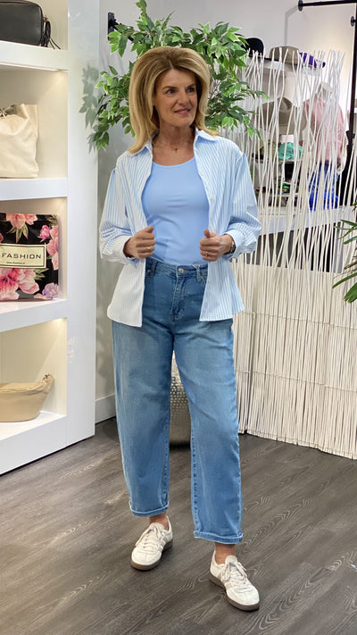 Mi Piace Travelstof blouse oversized  202524  lichtblauw off White streep