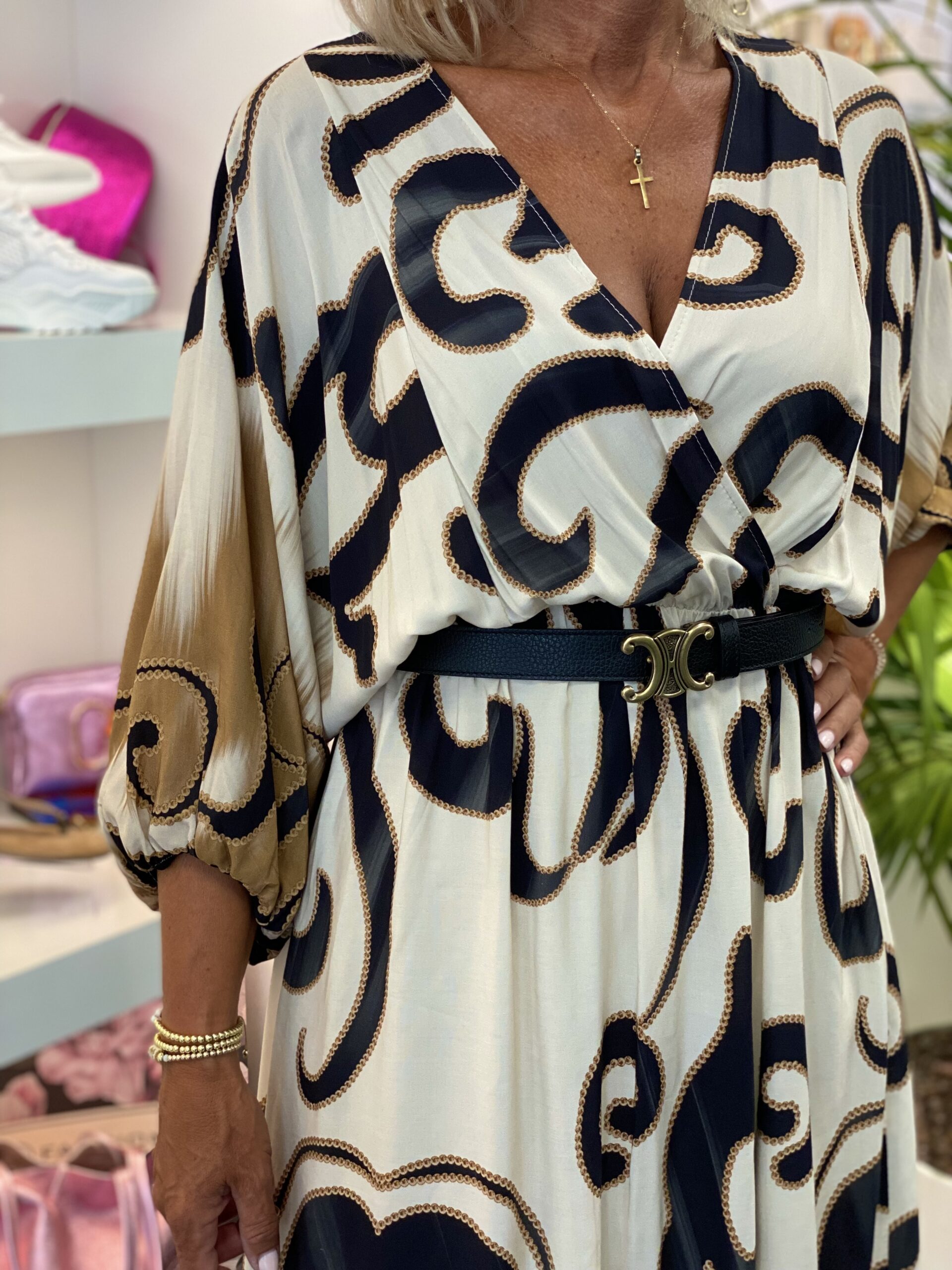 Musthaves By Elja Jurk goud zwart 0075