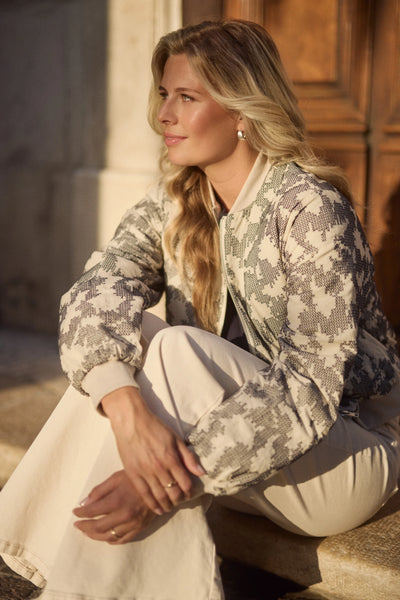 Nukus Charlie Bomber Cross sand / navy