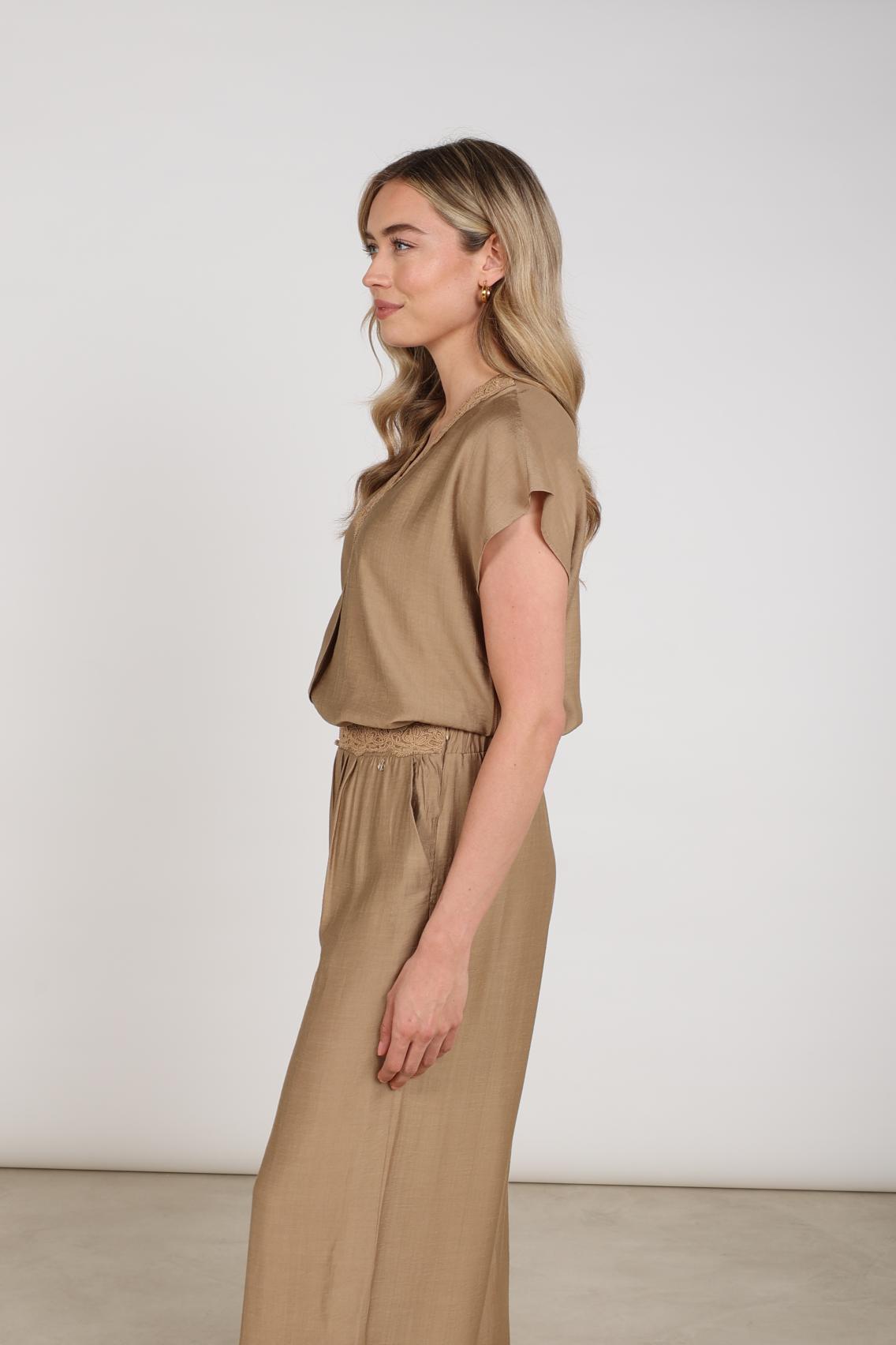 Nukus Marlijn Top camel