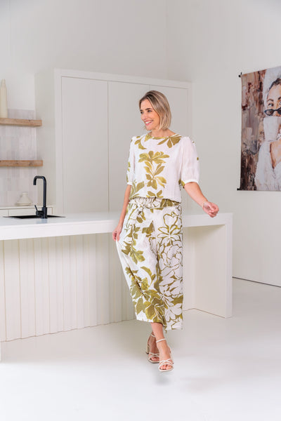 NED Capro 1/2 SS Top Olive Night Botanic Garden olive night