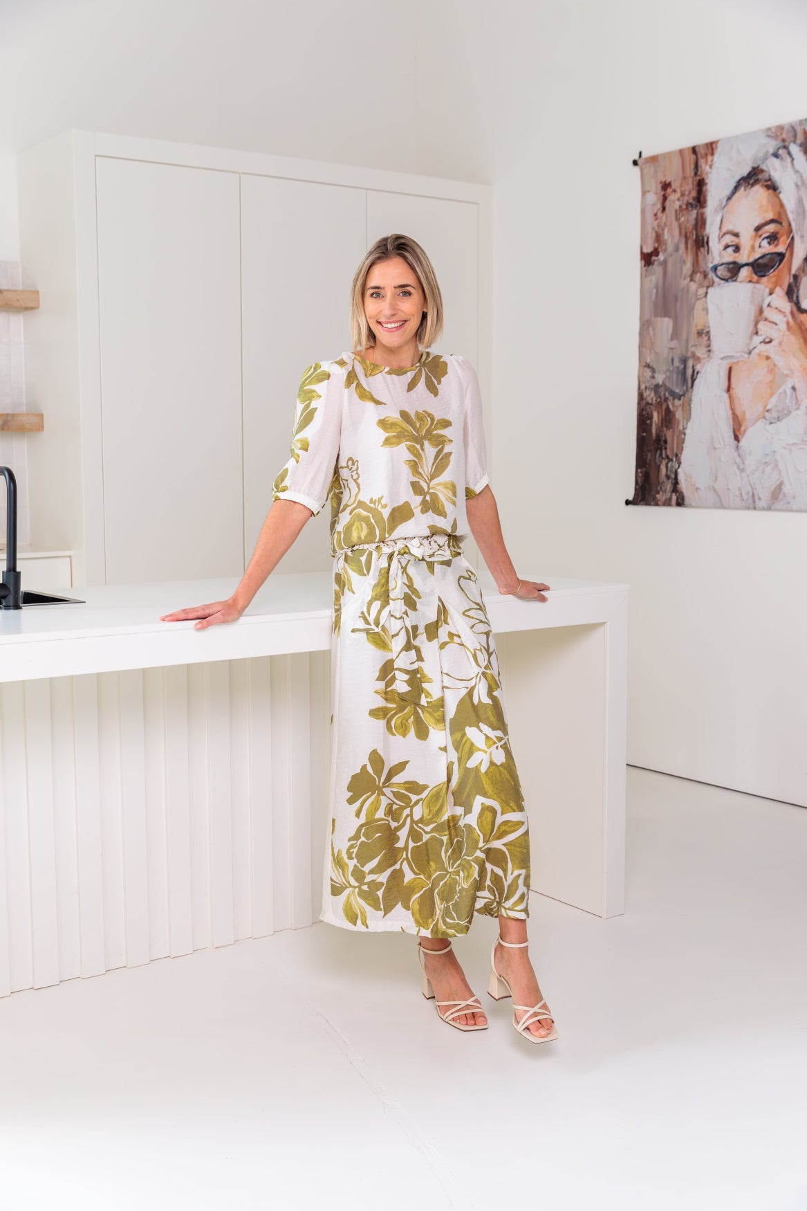 NED Capro 1/2 SS Top Olive Night Botanic Garden olive night