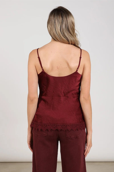 Nukus Alice Top Lace cherry