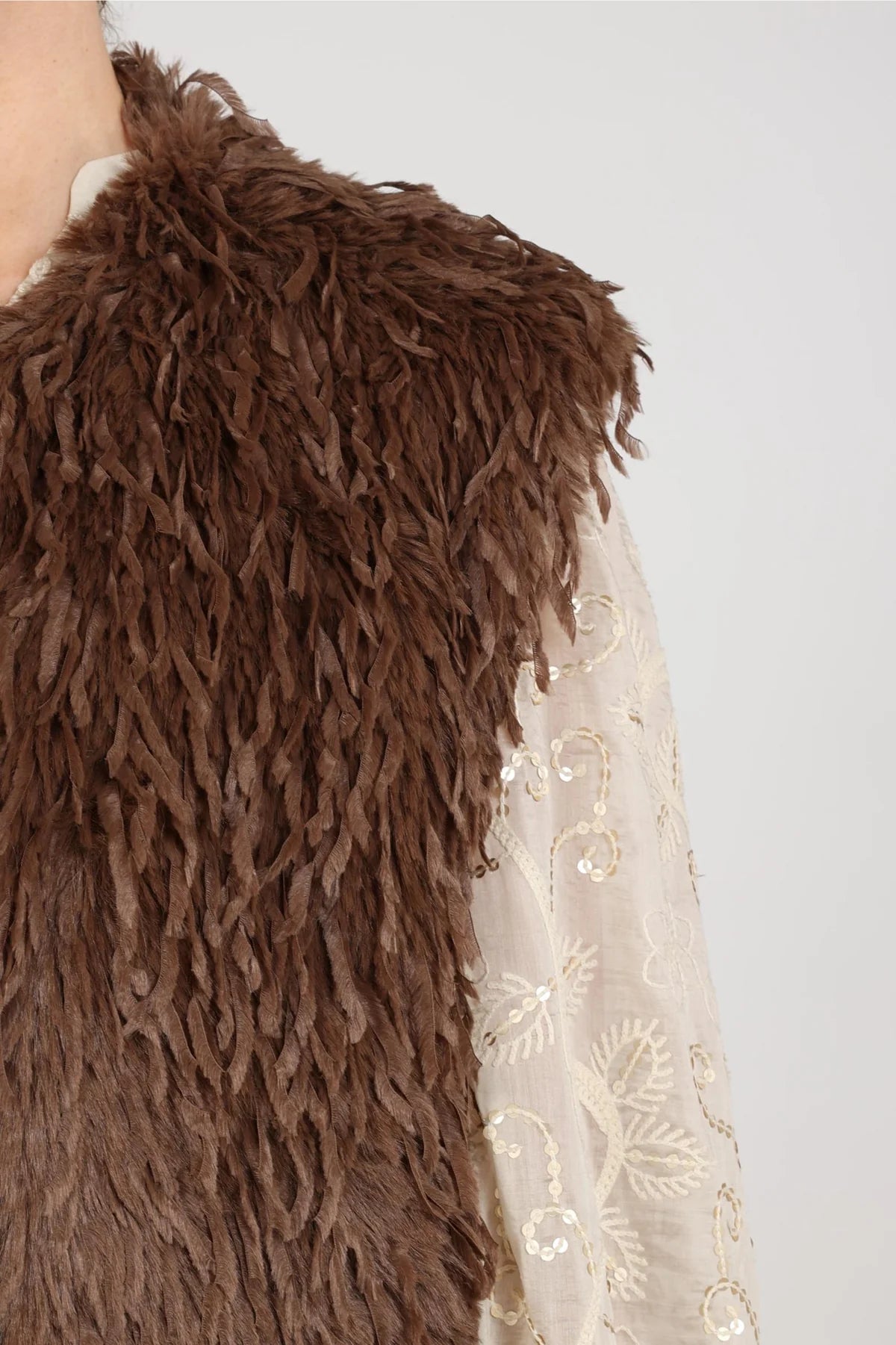 Nukus Mila Gilet Feather taupe