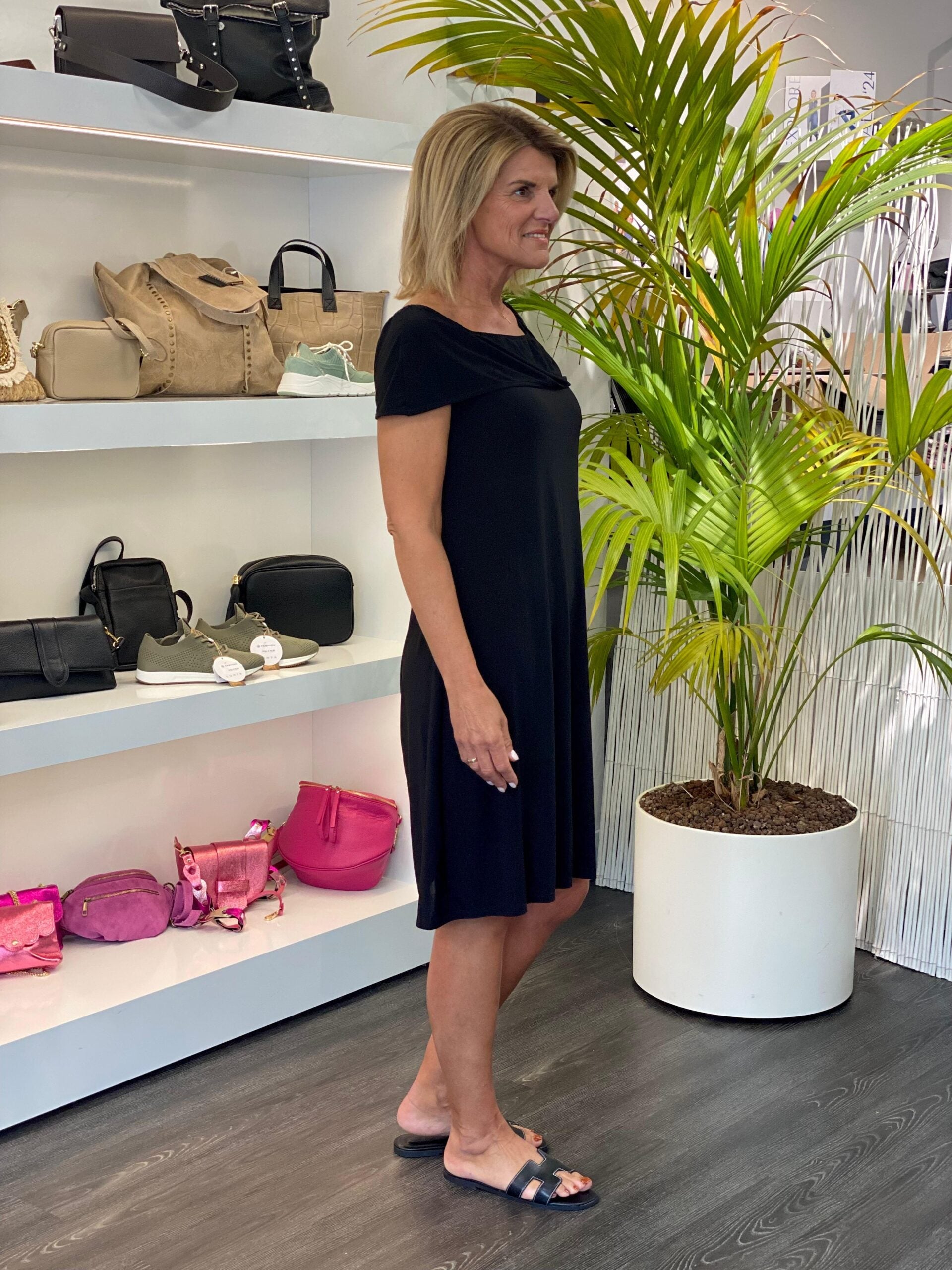 Jurk florijn zwart  off shoulder