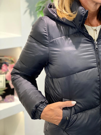 Hailys jas zwart lana