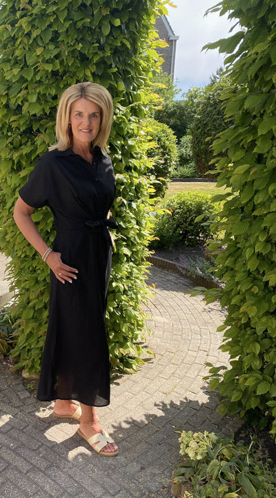 Azzurro Doorknoopjurk Korte Mouw 95156 zwart