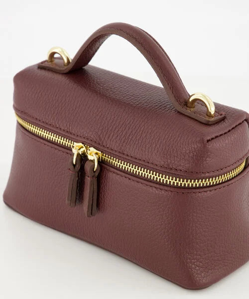 Lori Tas Classic Grain Burgundy T313