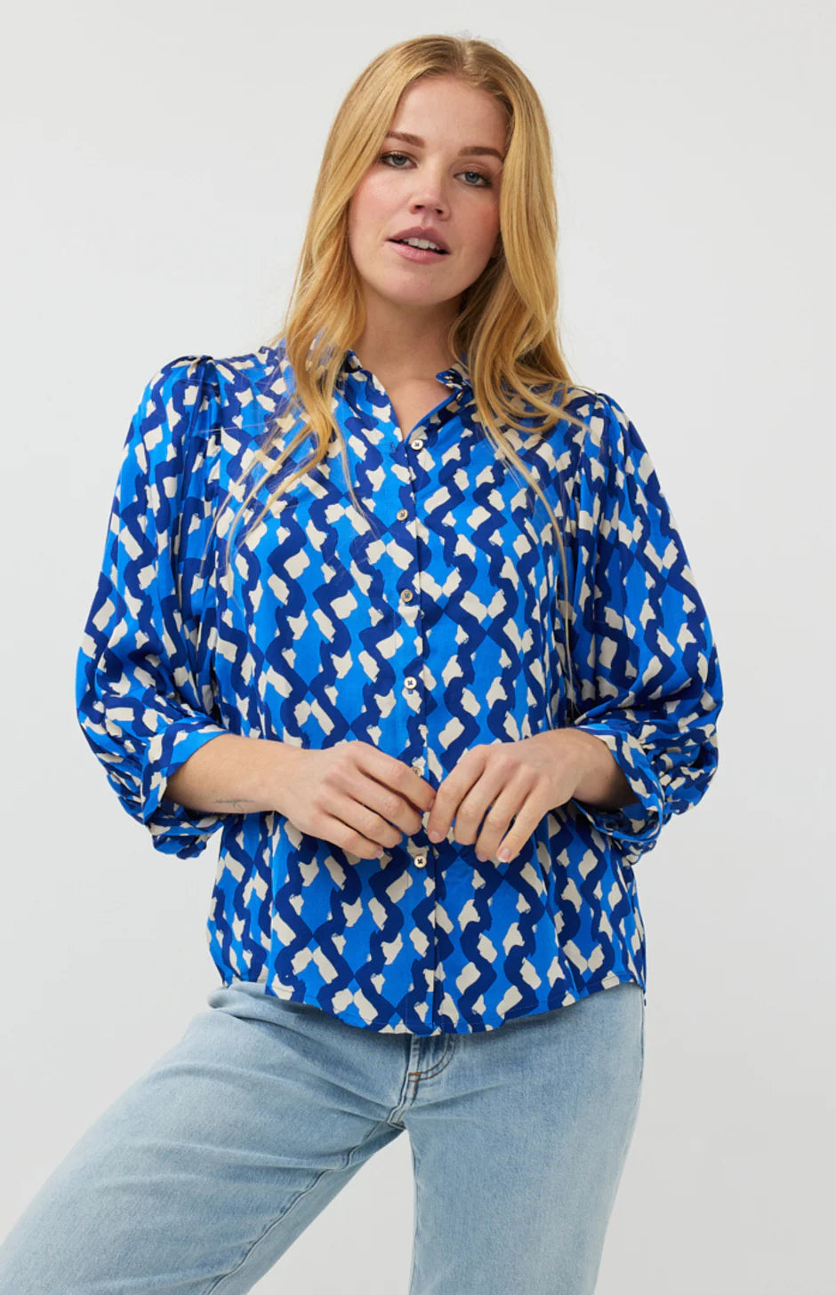 Esqualo Blouse Big Sleeve Utopia Fantasy Print SP25.14017