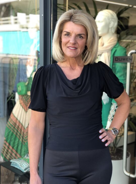 Sisterspoint Cash Top Shortsleeve black