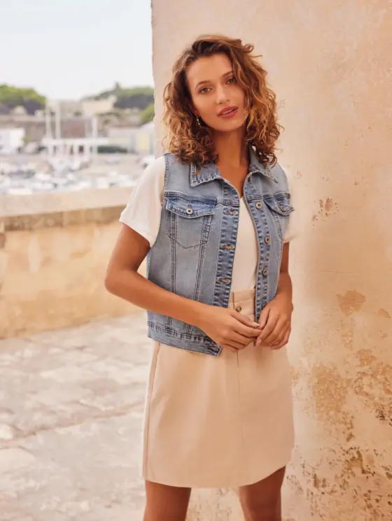 C&S Briella Denim Gilet
