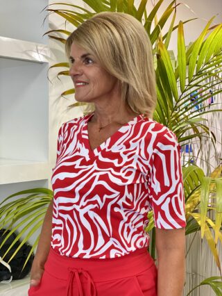 Mi Piace Travelstof Top V-Hals red rood graphic 202271