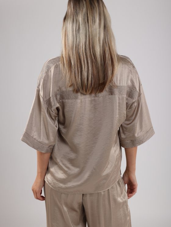 Nukus Nina Top Silky dark sand - Afbeelding 6