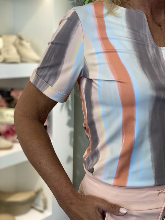Mi Piace Travelstof Top 202604 grape apple swirly print - Afbeelding 3
