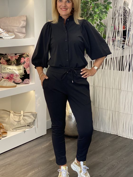 Mi Piace Travelstof Blouse Ballonmouw 202532 zwart - Afbeelding 2