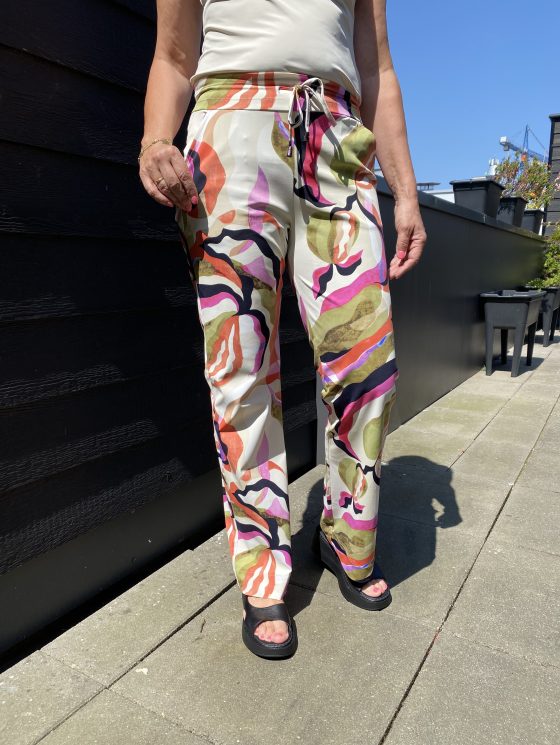 Mi Piace Travelbroek Loose Fit multicolour picasso print 202089 - Afbeelding 4