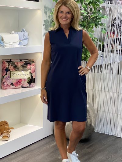 Mi Piace Travelstof Mouwloze Jurk Recht Model 202443 donkerblauw