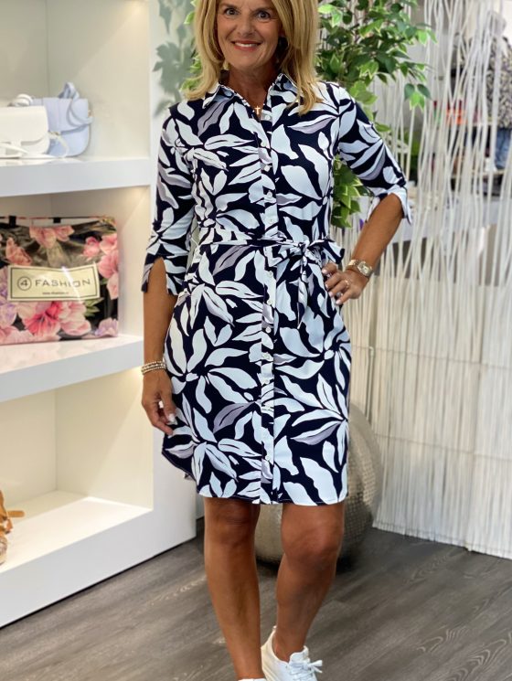 Mi Piace Travelstof Jurk donkerblauw offwhite flower print 202092 - Afbeelding 2