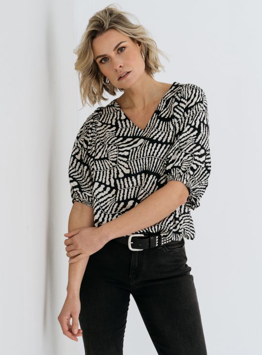 Maicazz Pajari top blouse offwhite leaves