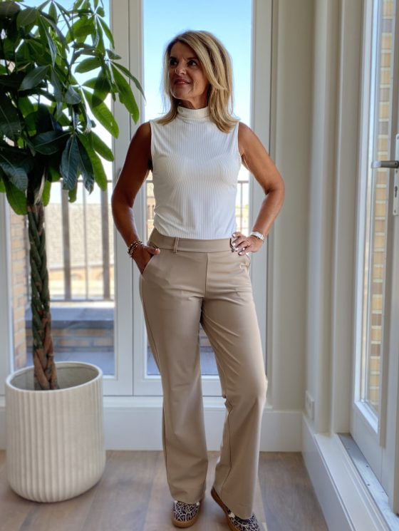 Mi Piace Travelstof Mouwloze Col Top 202642 offwhite - Afbeelding 2