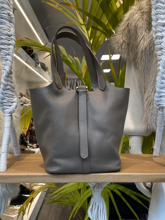 Amy Tas Clasic Grain Taupe T290