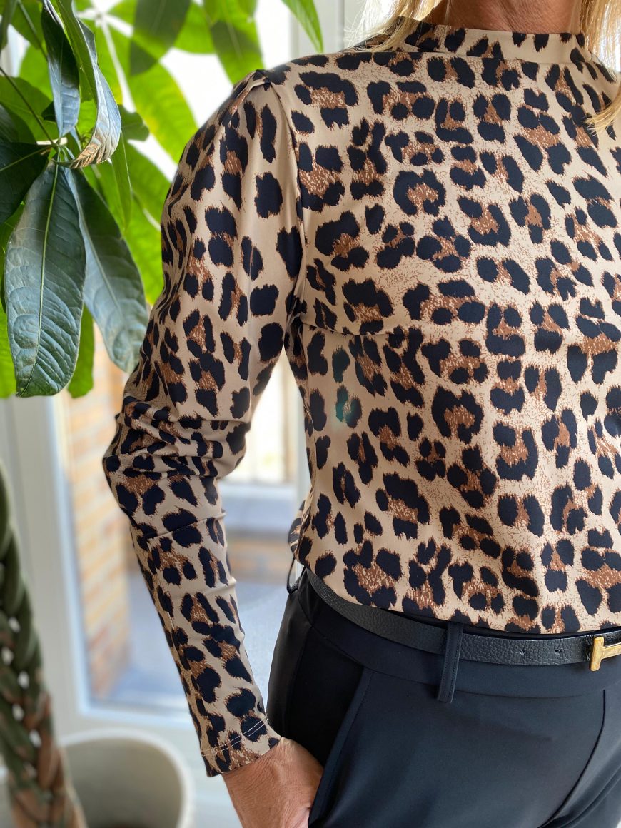 Mi Piace Travelstof Puff Sleeve Top 202737 leopard print latte - Afbeelding 4