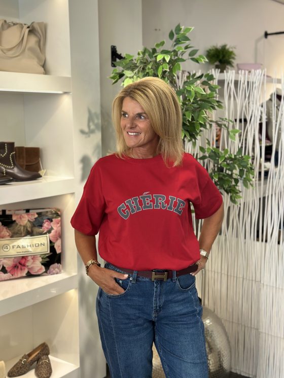 Freequent Carol Tee chili pepper w. dark grey