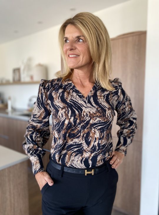 Mi Piace Travelstof V-Neck Top 202651 swirly print caramel