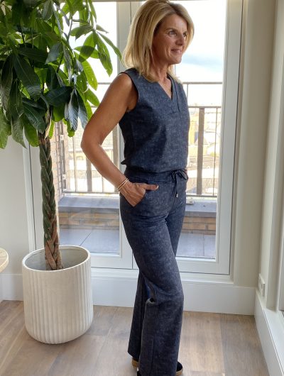 Mi Piace Travelbroek Recht Dikkere Kwaliteit 202136 heavy stone foil print dark grey