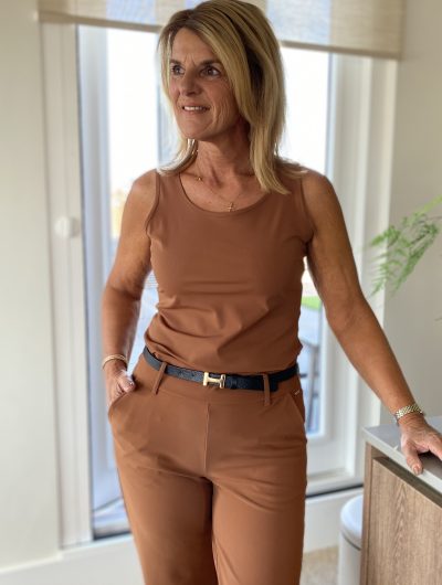 Mi Piace Travelstof Top caramel 202027