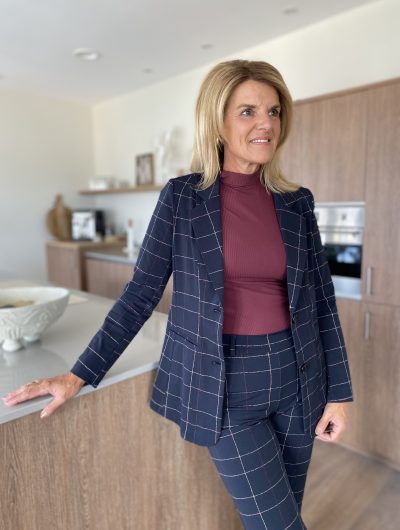 Mi Piace Halflange Travelstof Blazer 202102 check herringbone print black burgundy