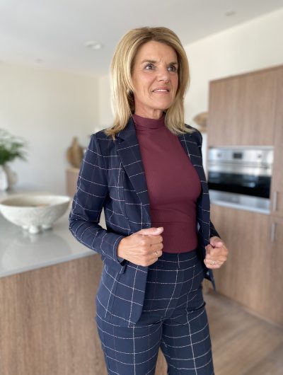 Mi Piace Travelstof Blazer 202015 check herringbone print black burgundy