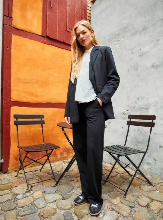 Freequent Nanni Wijde Broek zwart 200632