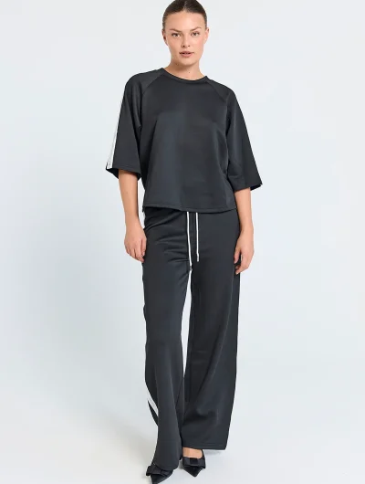 Freequent Malacy Broek black w. star offwhite