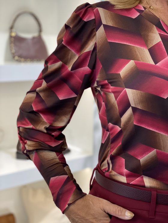 Chastar Top V-hals 0426 burgundy print - Afbeelding 3