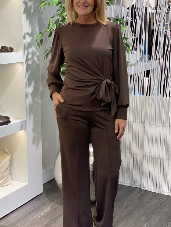 Musthaves by Elja Top Strik espresso - Afbeelding 2