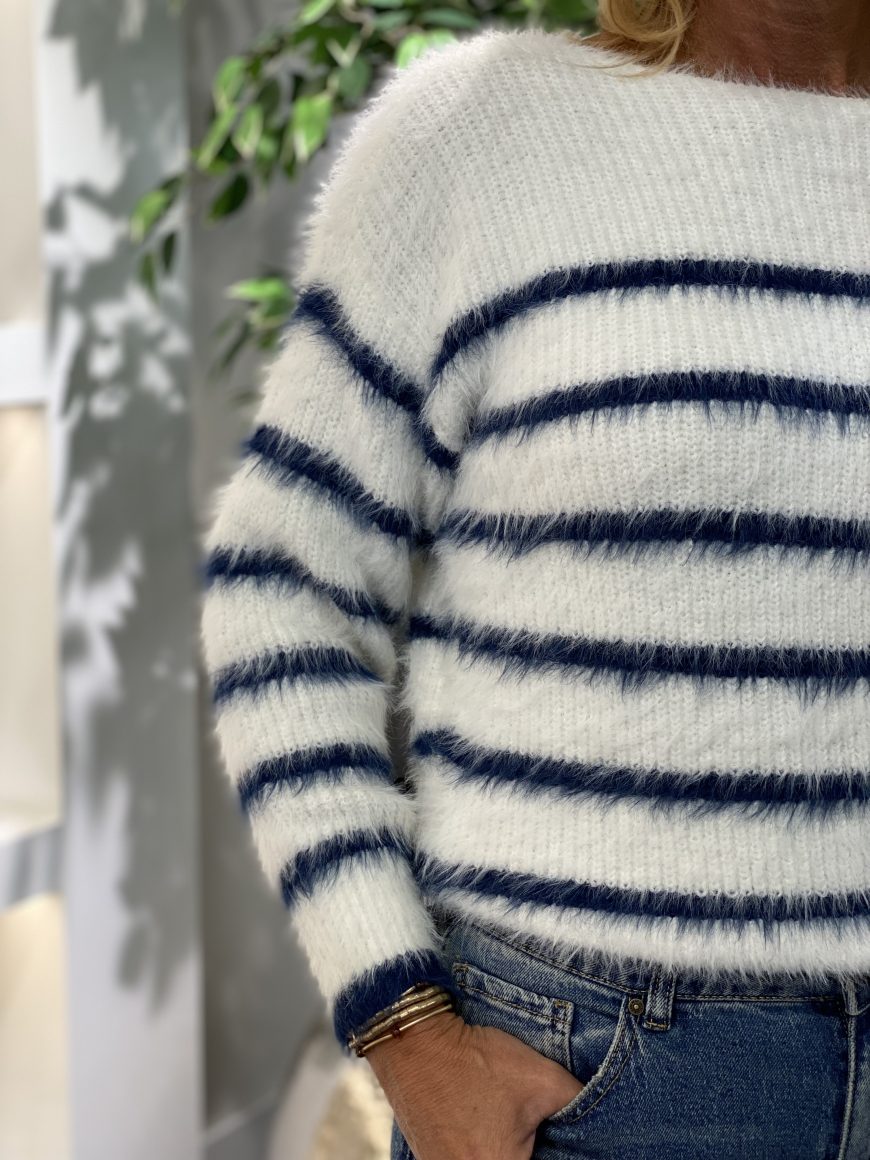 Red Button Fuzzy Sweater & Stripe ecru/indigo - Afbeelding 3