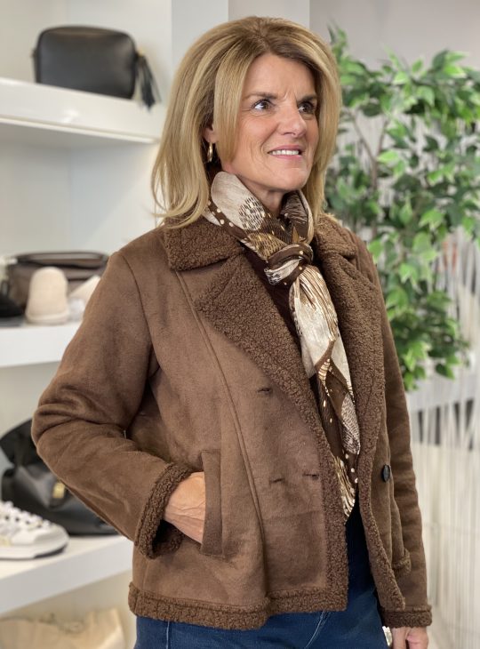 Chastar Lammy Coat Look Jas bruin