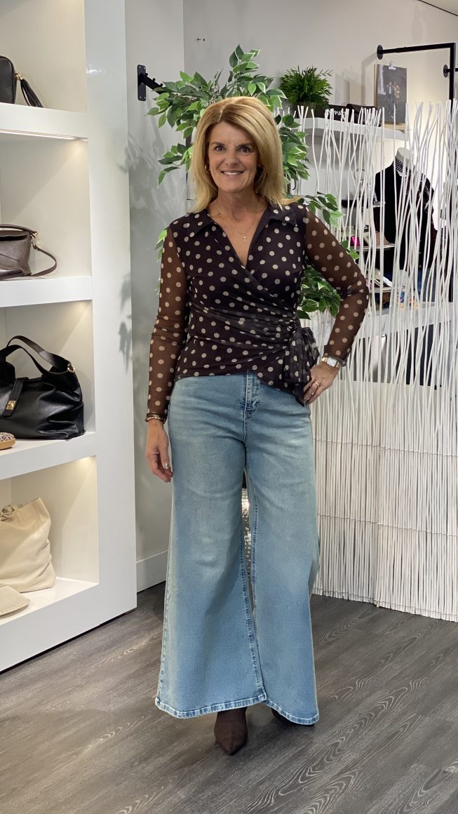 Musthaves by Elja Polka Dots Top espresso - Afbeelding 2