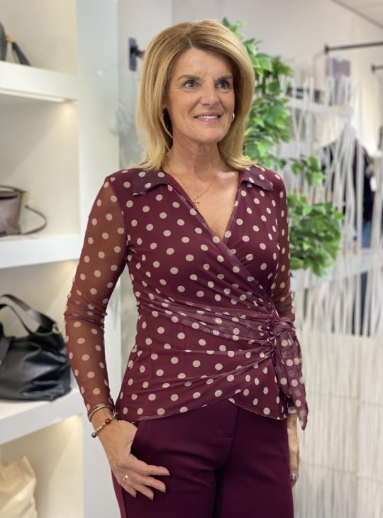 Musthaves by Elja Polka Dots Top bordeaux